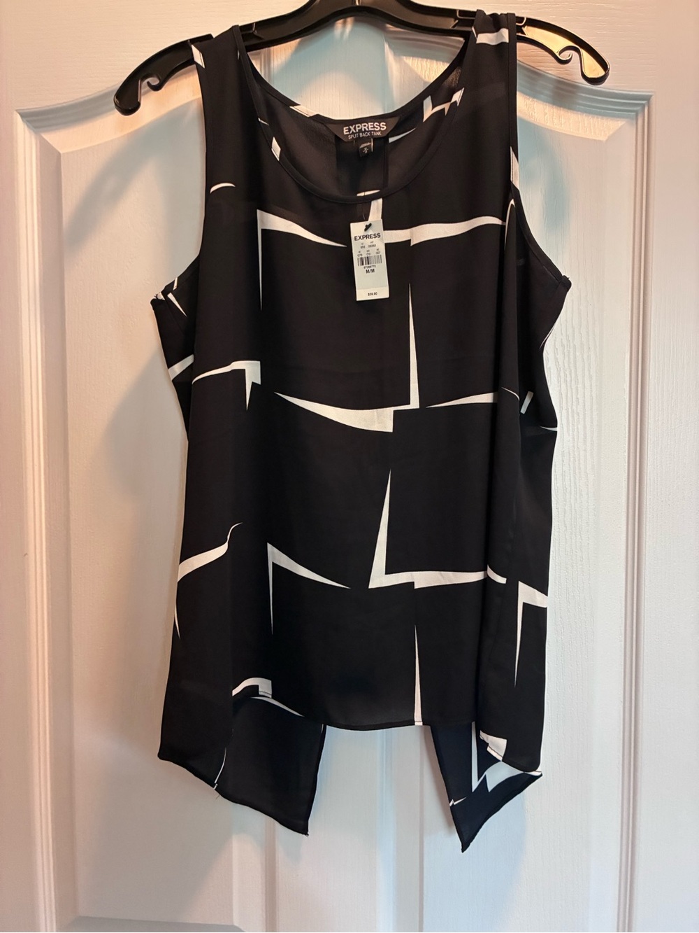 Express Black and White Geometric Sleeveless Top with split back in Medium
